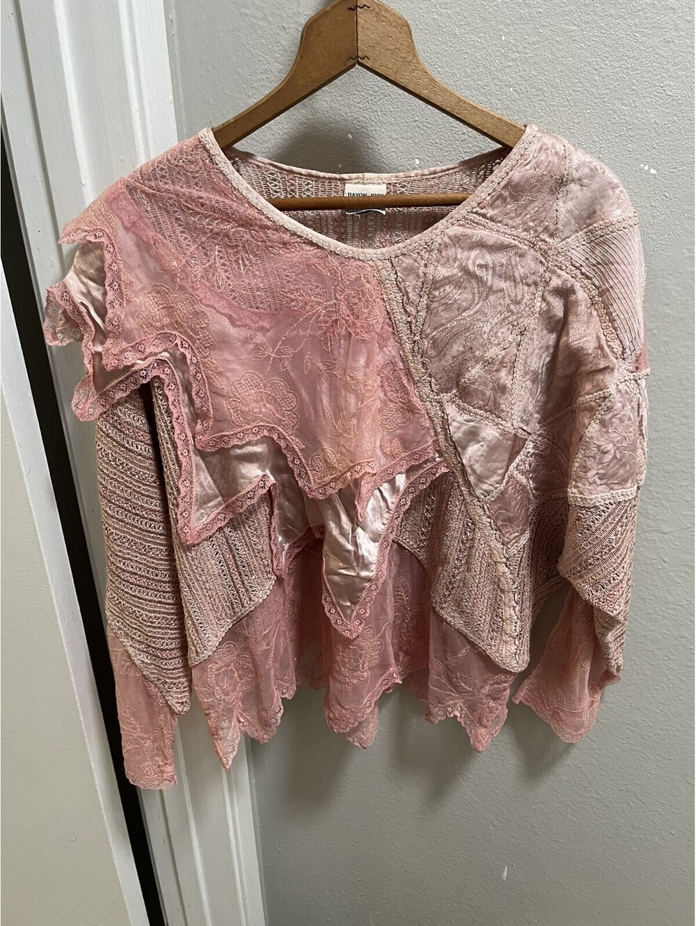 VTG Rayon Pink Patchwork Lace Ruffle Shawl Cape Made Italy